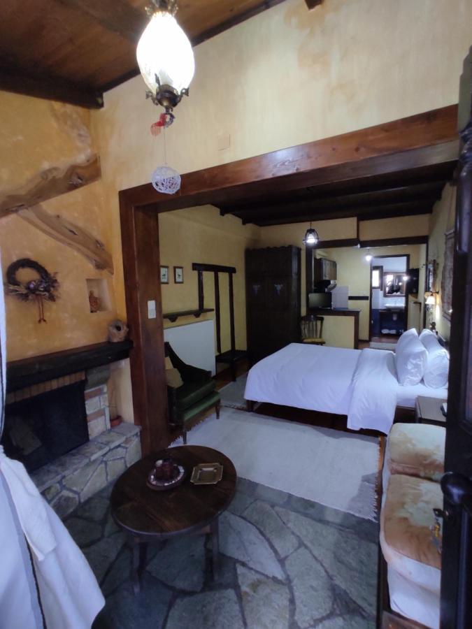 Xenonas Brizi Hotel Eláti Eksteriør billede